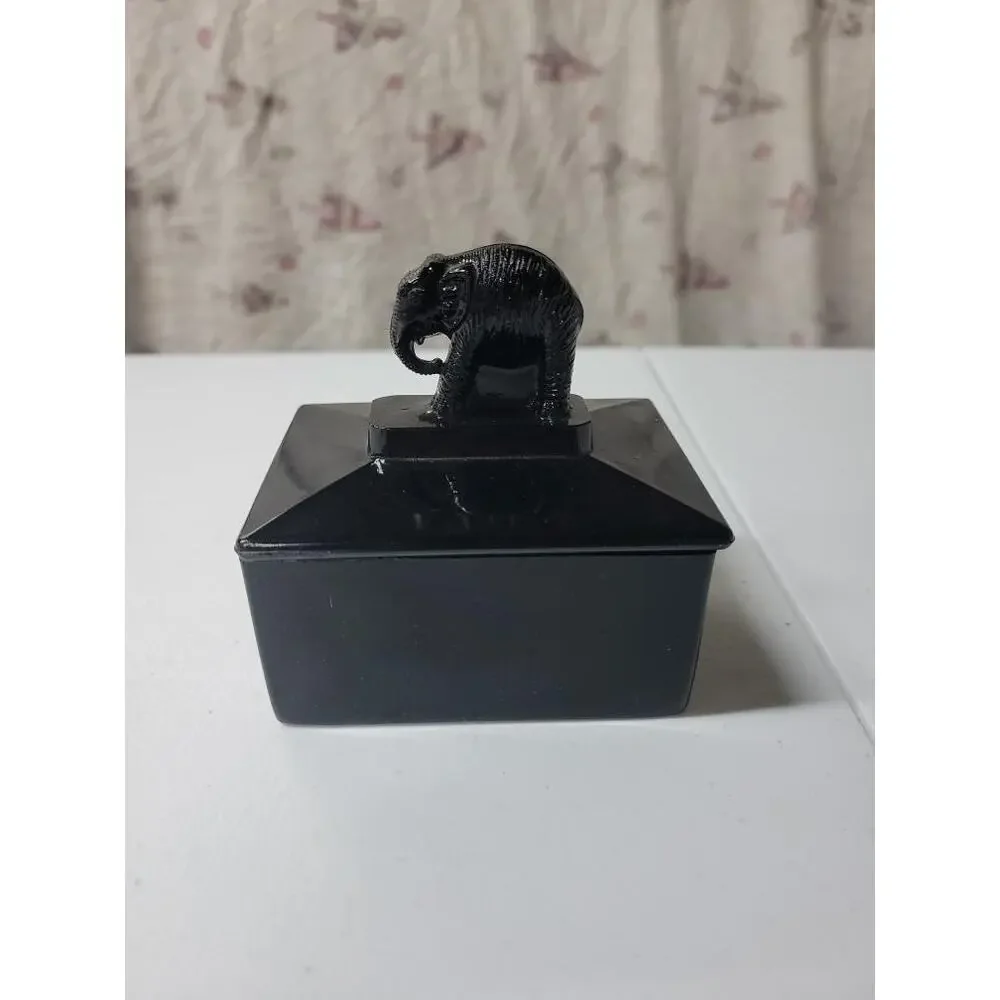 🐘 L.E. Smith No.2 Elephant Black Amethyst Glass Cigarette Box w/ Lid VTG Deco